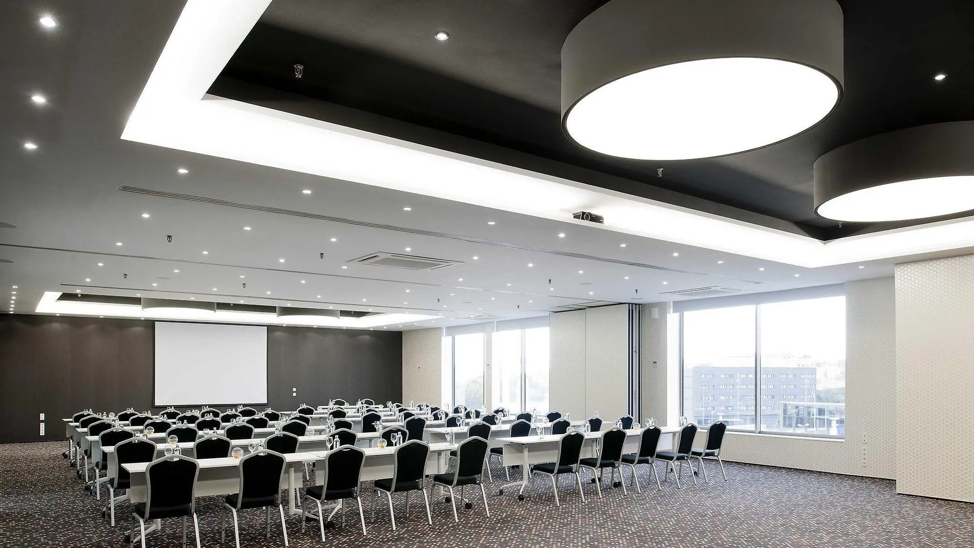 Barcelo Sants Hotel Barcelona 4*,